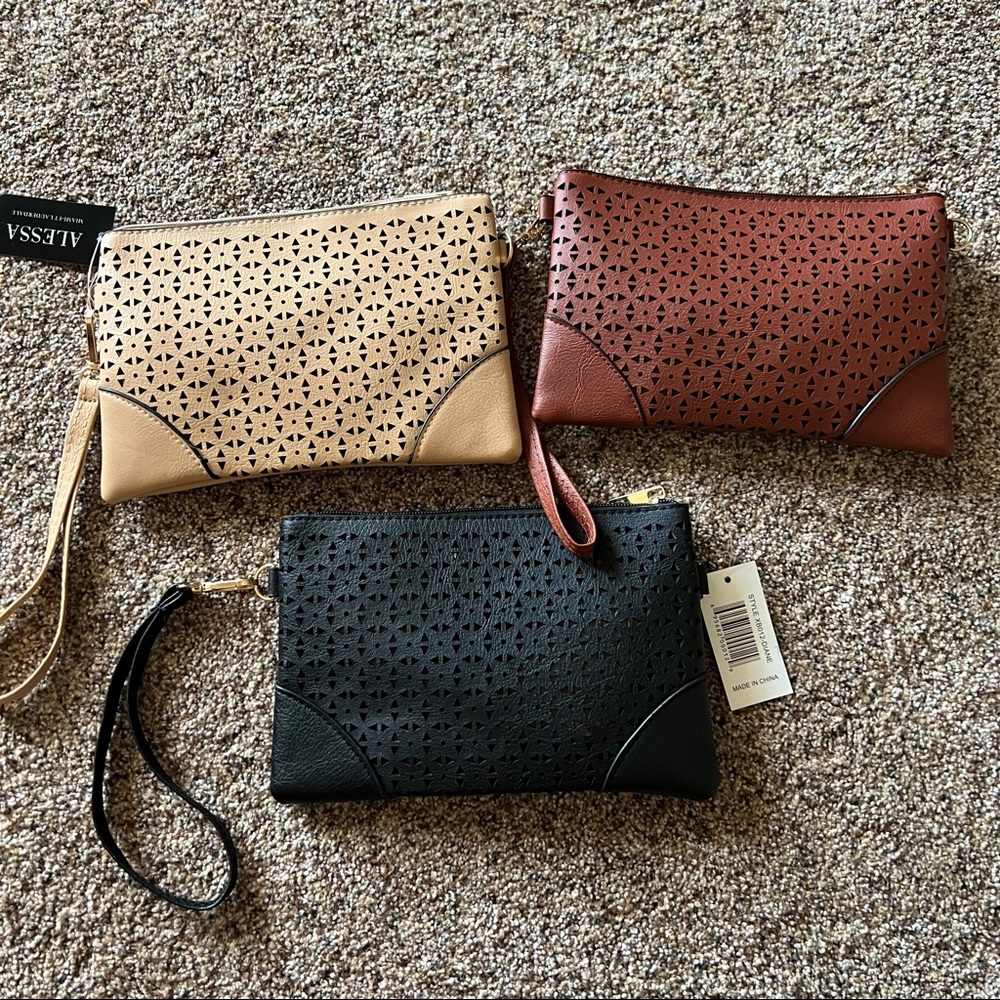 $8 or 3 for $20‼️CLEARANCE‼️Crossbody/Wristlet - Picture 1 of 6